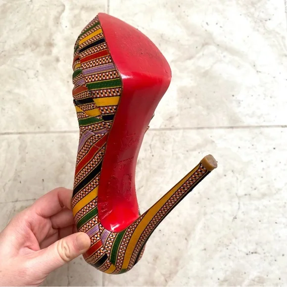 Christian Louboutin Made in Italy Rasta Damas Greissimo Satin Pumps Heels Size 7